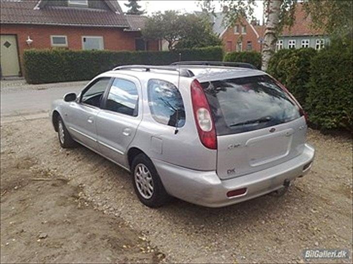 Kia Clarus billede 8