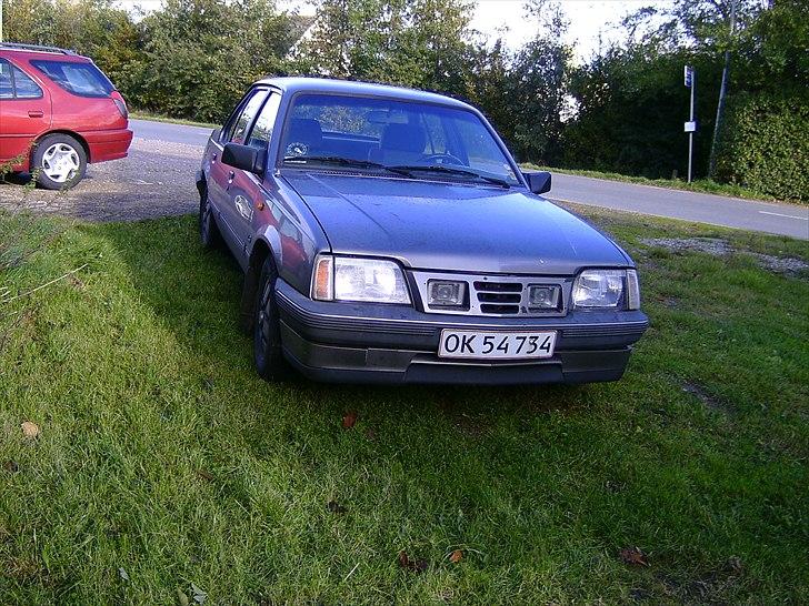Opel Ascona C solgt billede 1