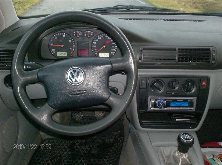 VW Passat 3B Limo SOLGT billede 9