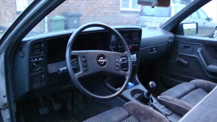 Opel Monza GSE 24v (solgt) billede 4