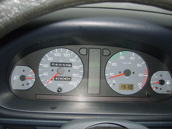 Skoda Felicia 1,3 GLXi - Bemærk det pæne kilometertal billede 3