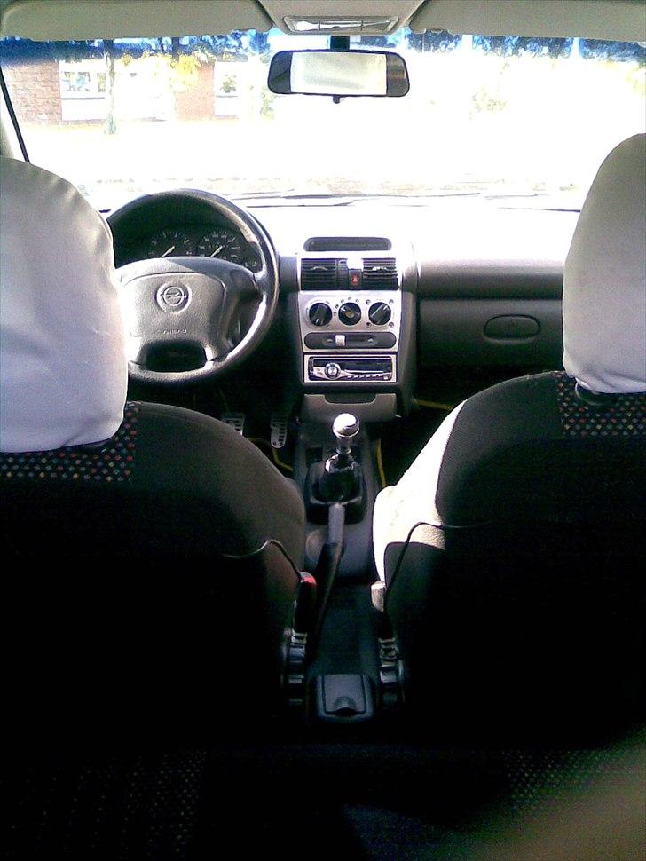 Opel Corsa 1,4 nz sport  billede 5