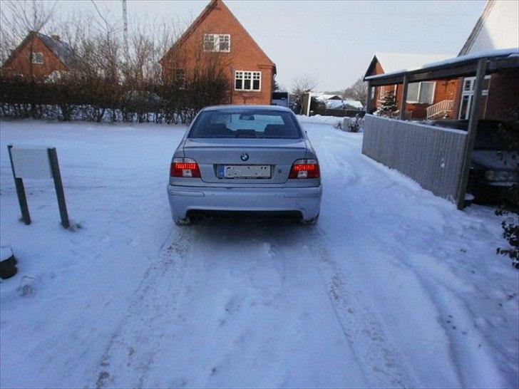 BMW E39 523I,SOLGT billede 2
