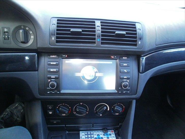 BMW E39 523I,SOLGT billede 6