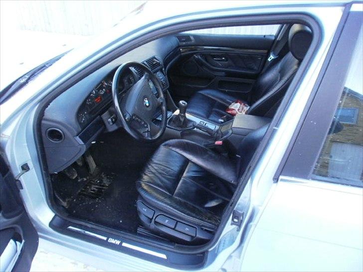 BMW E39 523I,SOLGT billede 10