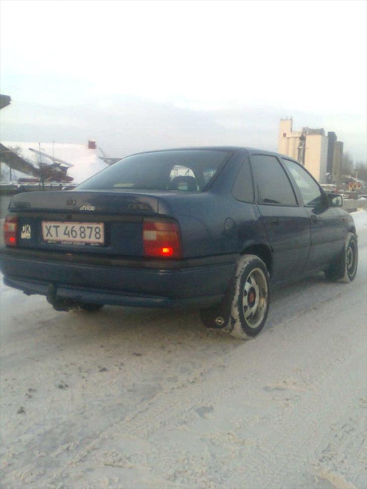 Opel vectra 1,6 GL  billede 7