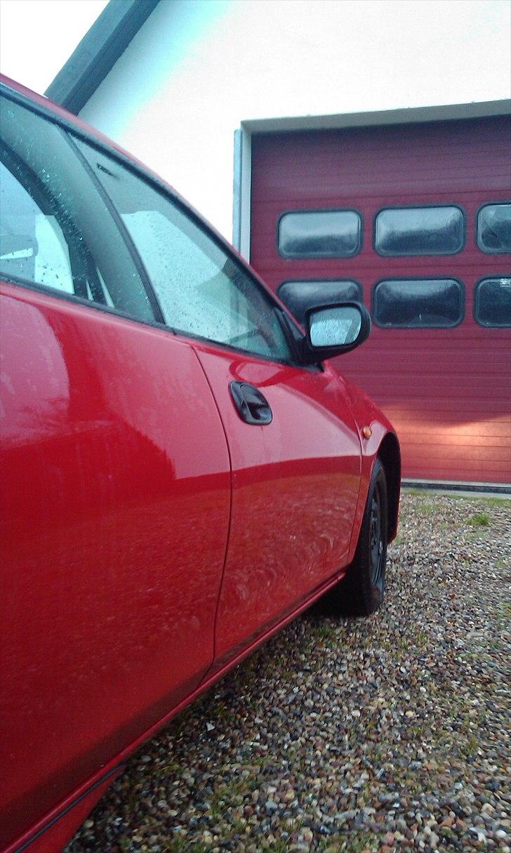 Mazda Mazda 323F Celebre billede 4