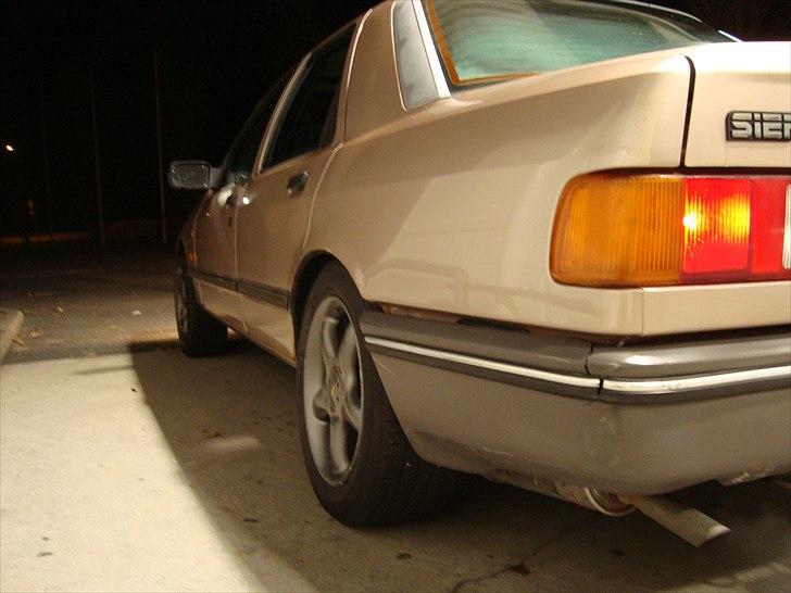 Ford sierra ghia "SOLGT" billede 5