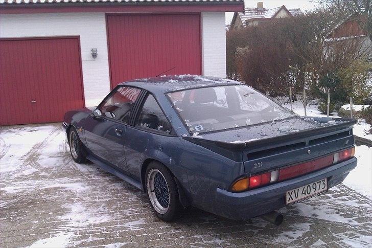 Opel manta b m2700 solgt billede 3