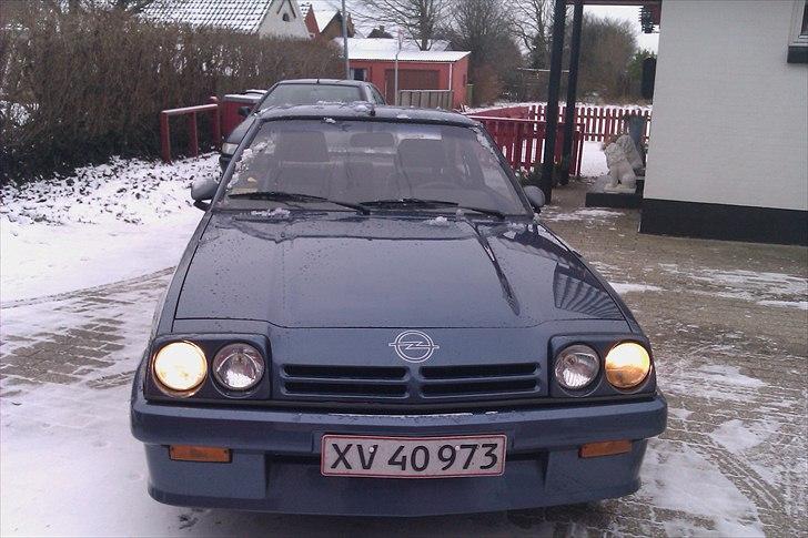 Opel manta b m2700 solgt billede 6