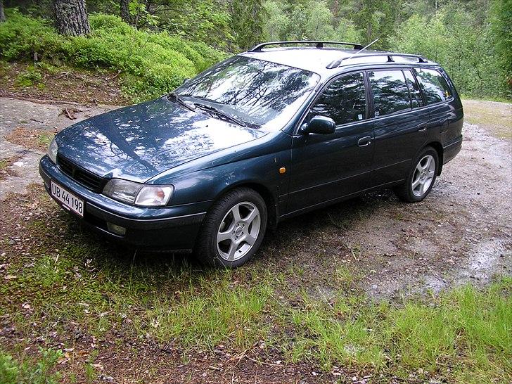 Toyota carina e (solgt) billede 1