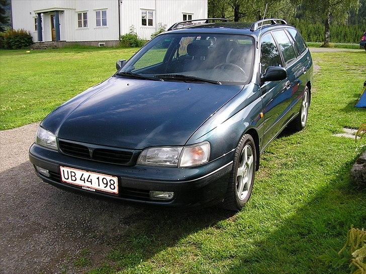 Toyota carina e (solgt) billede 7