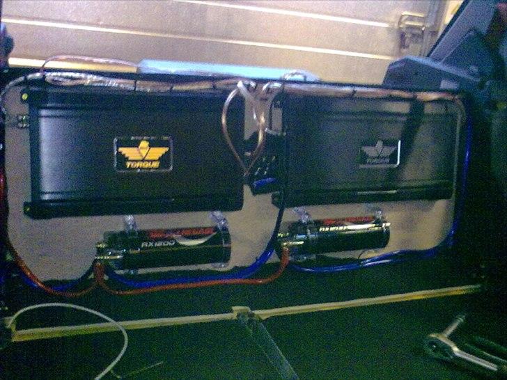 Citroën SAXO 1,4 vts  *Solgt*  - ved godt der ikk er strøm til den ene :p billede 17