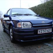 Ford Escort 1.4 CL
