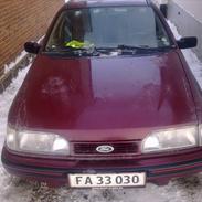 Ford sierra 2.0i CLX AFLIVET