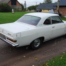 Opel Rekord-A coupé L-6