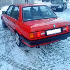 BMW E30 320 solgt
