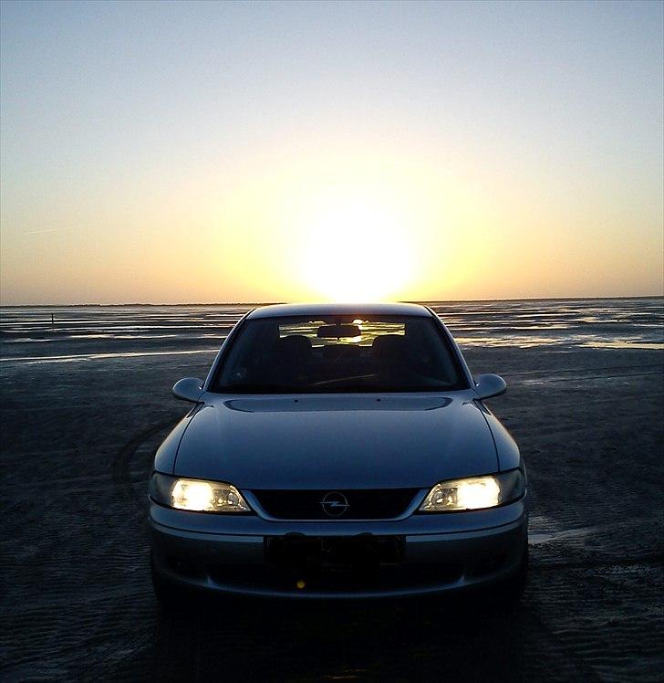 Opel Vectra B billede 1