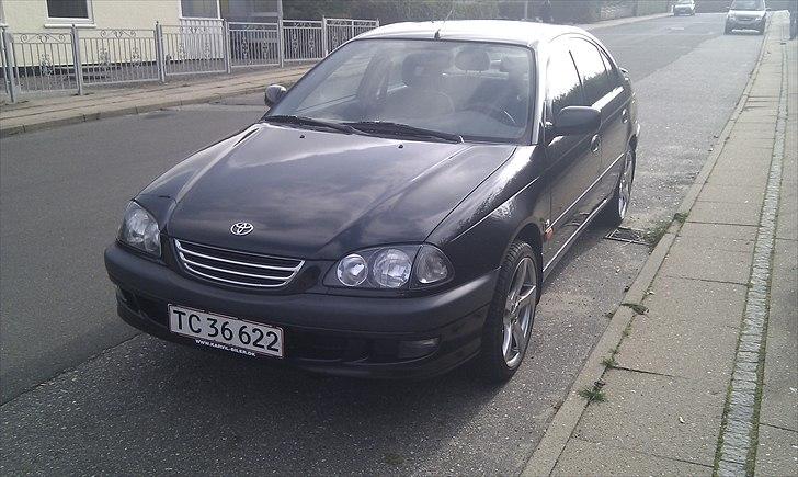 Toyota Avensis *SOLGT* billede 4