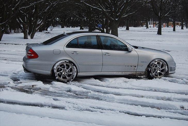 Mercedes Benz E55 AMG Carbon (Solgt) billede 12