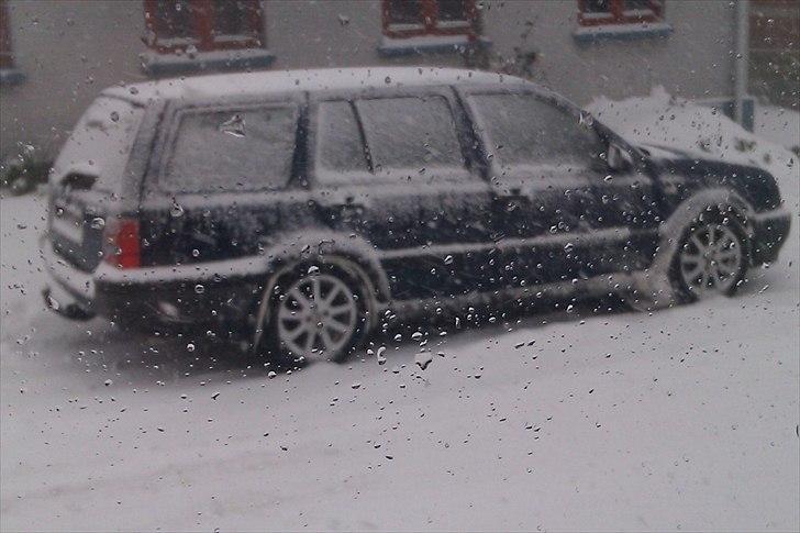 VW Golf 1.9 TD stc solgt - bilen i sne og på vinter hjul billede 17