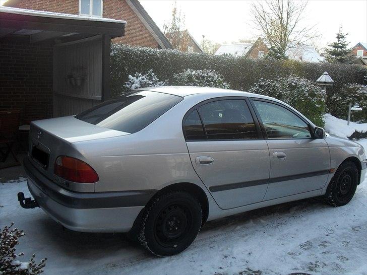 Toyota Avensis Luna 4d **SOLGT** billede 15