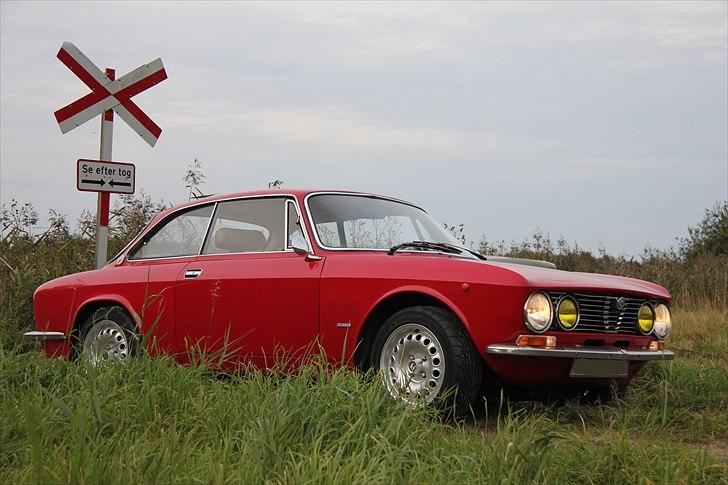 Alfa Romeo GT 1300 Junior billede 8