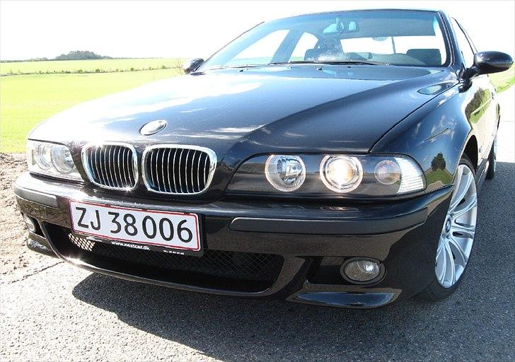 BMW E39 billede 1