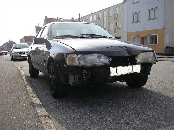 Ford sierra 2.0 DOHC [DØD af vand] - Som den var da jeg fik den billede 7