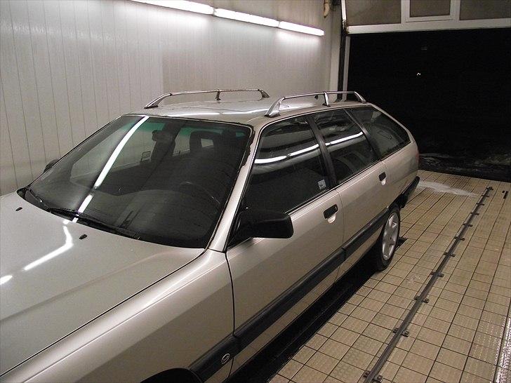 Audi 100 C3 2,0E Avant  billede 2