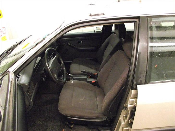 Audi 100 C3 2,0E Avant  billede 3