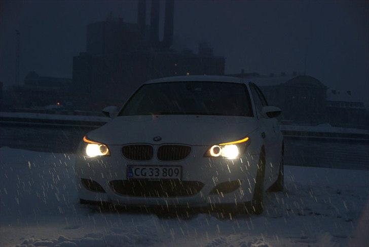 BMW M5, E61 billede 2