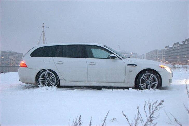 BMW M5, E61 billede 11