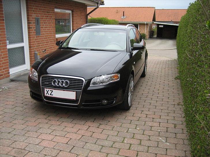 Audi A4 3,0 TDI Quattro Avant billede 1
