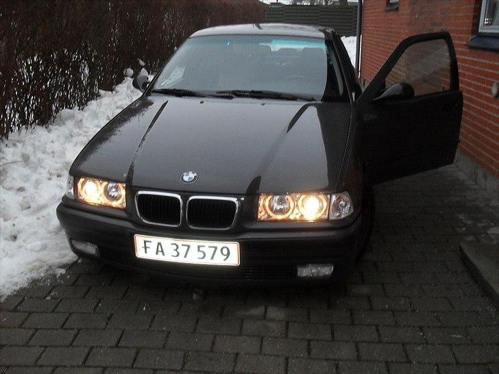 BMW 320i E36 billede 5