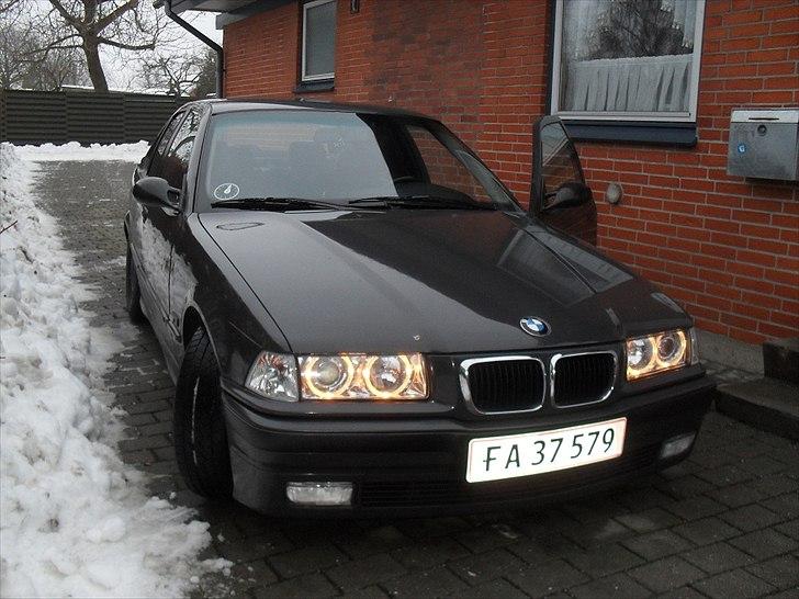 BMW 320i E36 billede 20