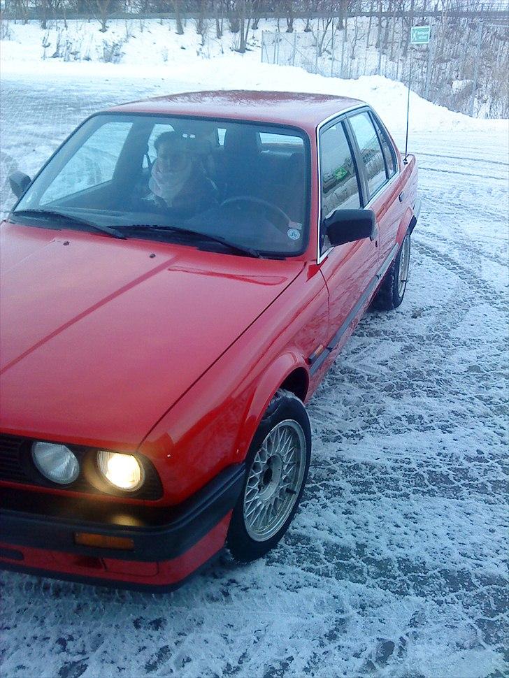 BMW E30 320 solgt billede 7