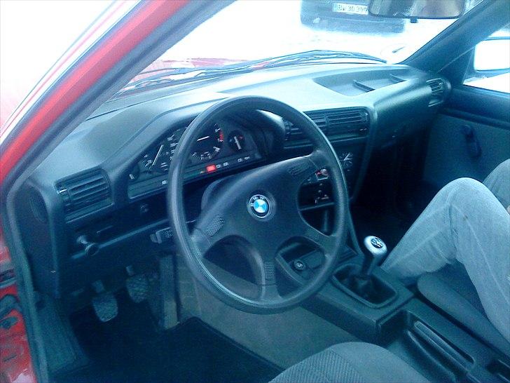 BMW E30 320 solgt billede 11