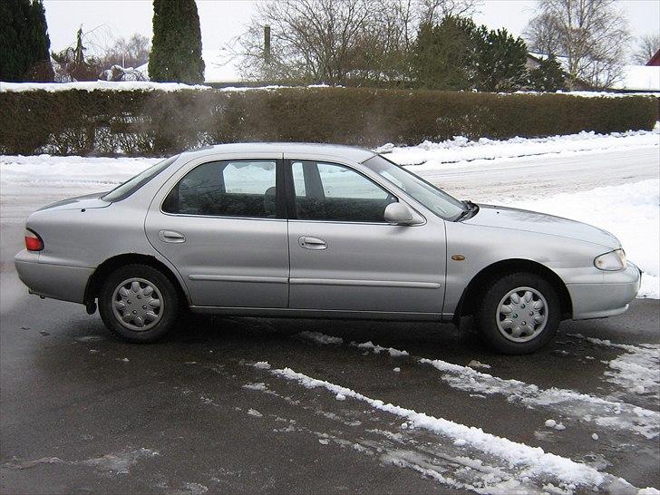 Kia Clarus 2.0 GLX "R.I.P." billede 5