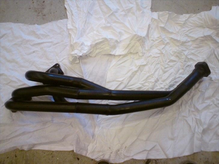 Ford Sierra GT - banan manifol til den ny motor.. håndbygget fra findland :) billede 18