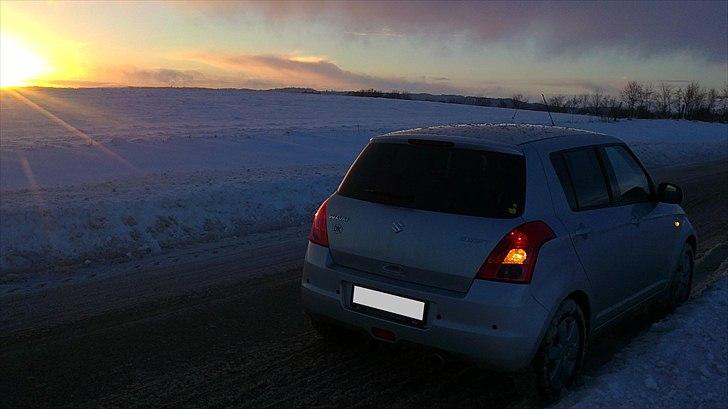 Suzuki Swift 1,3 GLX billede 11