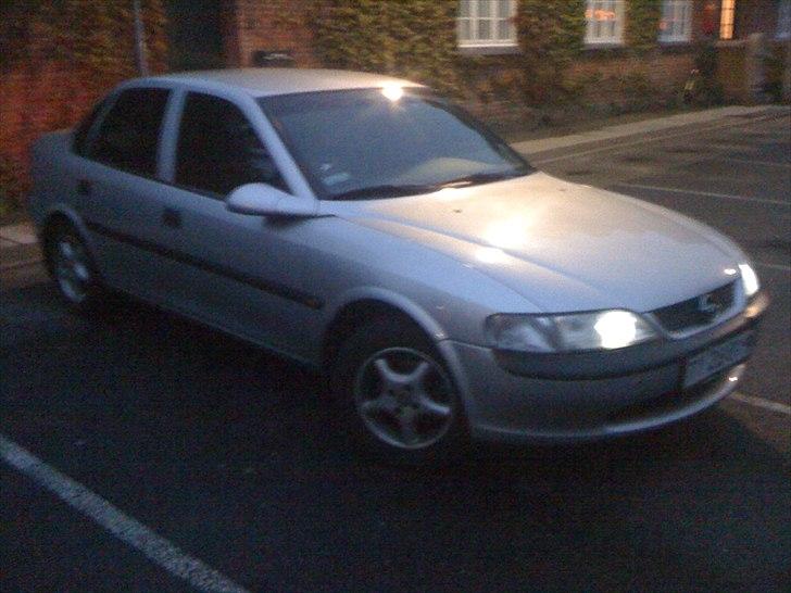 Opel Vectra (Solgt) billede 5