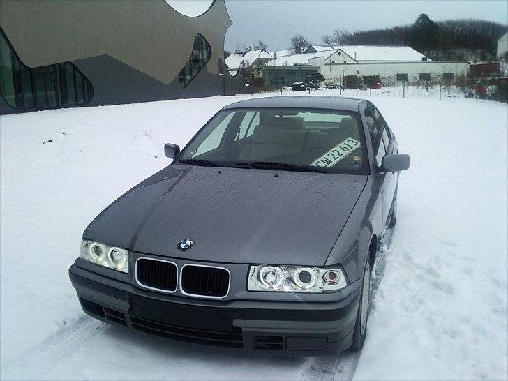 BMW 316i billede 4