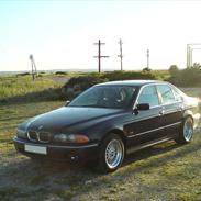 BMW 535i V8