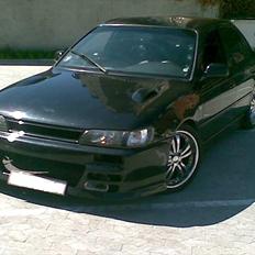 Toyota Corolla Sedan (TIL SALG)