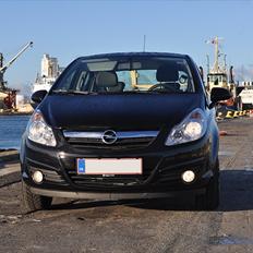 Opel Corsa Edition 111+
