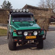 Toyota Landcruiser BJ 73