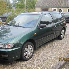 Nissan Almera SR