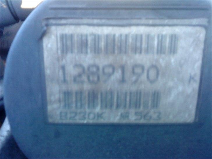 Volvo 240 GL *SOLGT TIL SKROT* billede 8