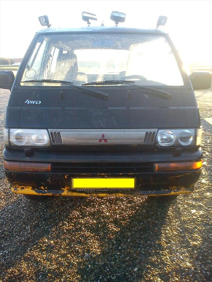 Mitsubishi L300 Cosmos 4x4 billede 2